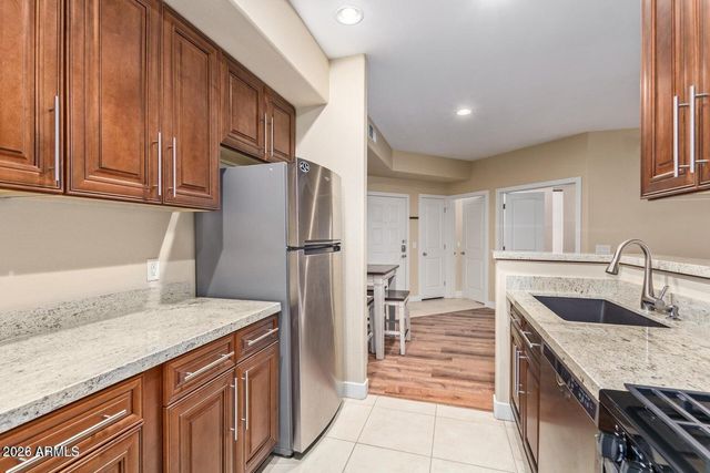 6900 E PRINCESS Drive 1182, Phoenix, AZ 85054