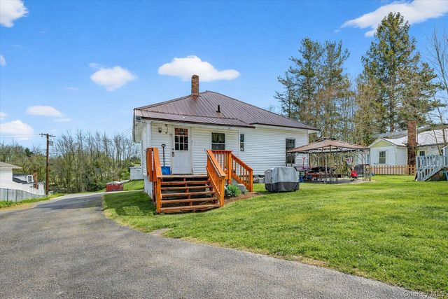 12 Highland Avenue, Monticello, NY 12701