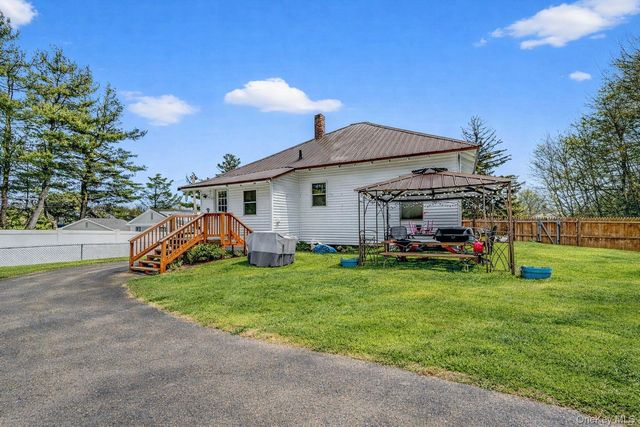 12 Highland Avenue, Monticello, NY 12701