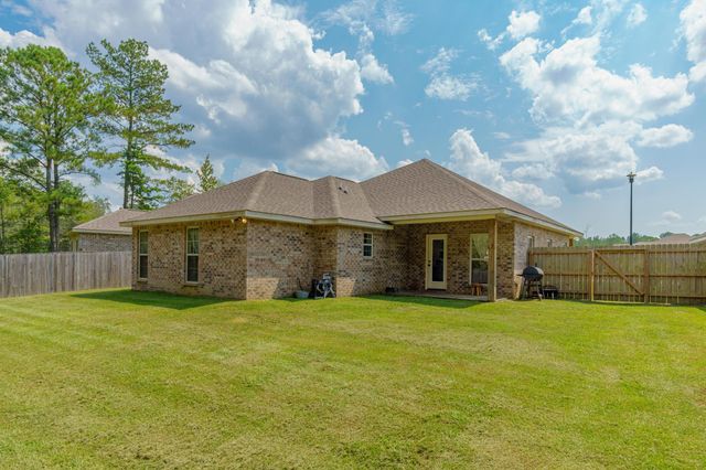 63 E Andover, Hattiesburg, MS 39402