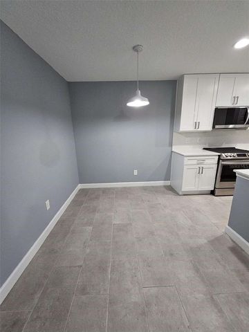 2533 GRASSY POINT DRIVE 203, Lake Mary, FL 32746