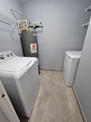 2533 GRASSY POINT DRIVE 203, Lake Mary, FL 32746