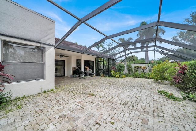 21381 Sonesta Way, Boca Raton, FL 33433
