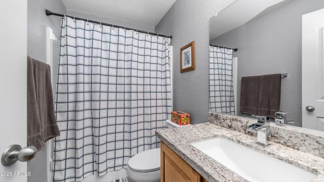 27980 N TITANIUM Lane, San Tan Valley, AZ 85143