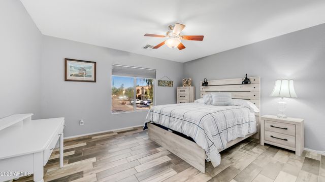 27980 N TITANIUM Lane, San Tan Valley, AZ 85143