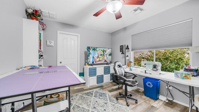 27980 N TITANIUM Lane, San Tan Valley, AZ 85143
