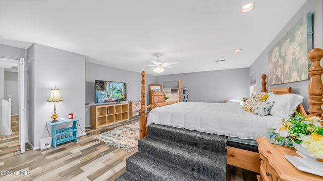 27980 N TITANIUM Lane, San Tan Valley, AZ 85143