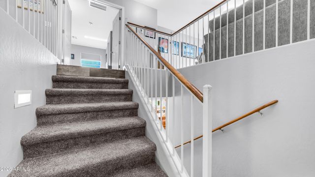 27980 N TITANIUM Lane, San Tan Valley, AZ 85143