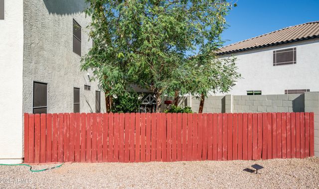 27980 N TITANIUM Lane, San Tan Valley, AZ 85143