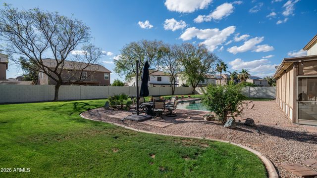 27980 N TITANIUM Lane, San Tan Valley, AZ 85143