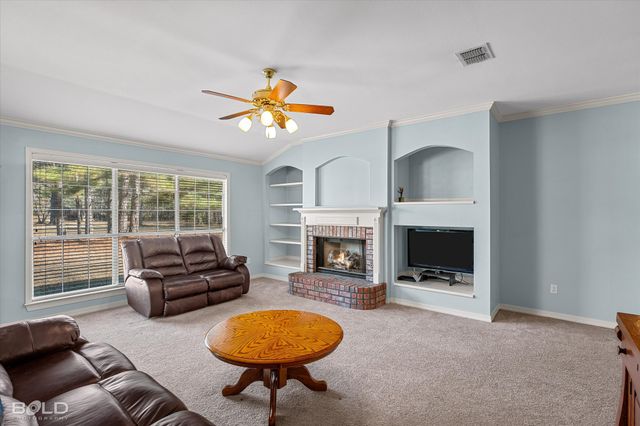 136 Scarborough Road, Benton, LA 71006
