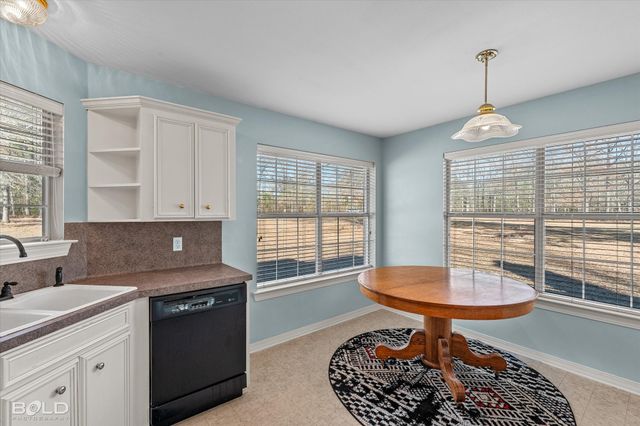 136 Scarborough Road, Benton, LA 71006