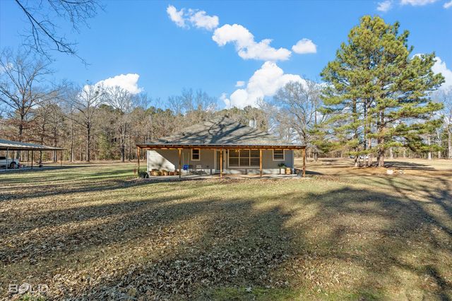 136 Scarborough Road, Benton, LA 71006