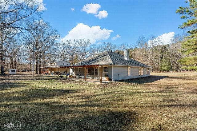 136 Scarborough Road, Benton, LA 71006
