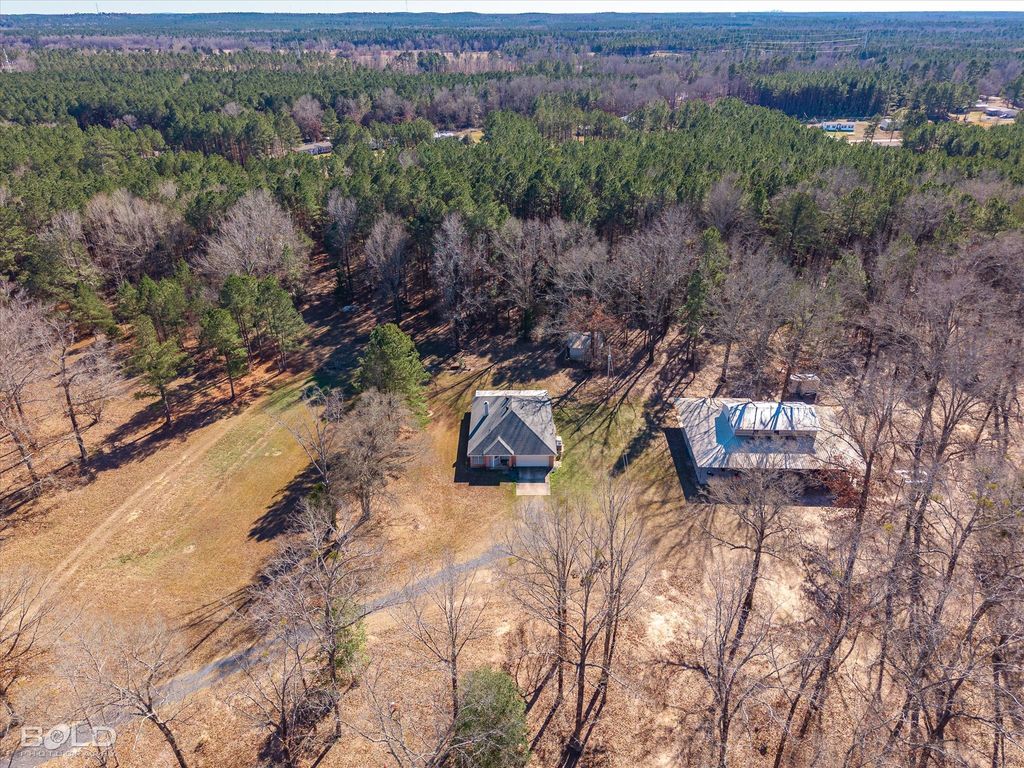 136 Scarborough Road, Benton, LA 71006