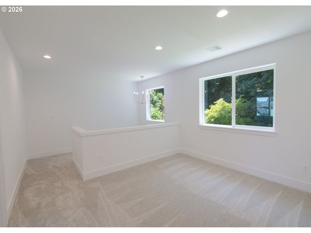 4675 Cedar St, Astoria, OR 97103