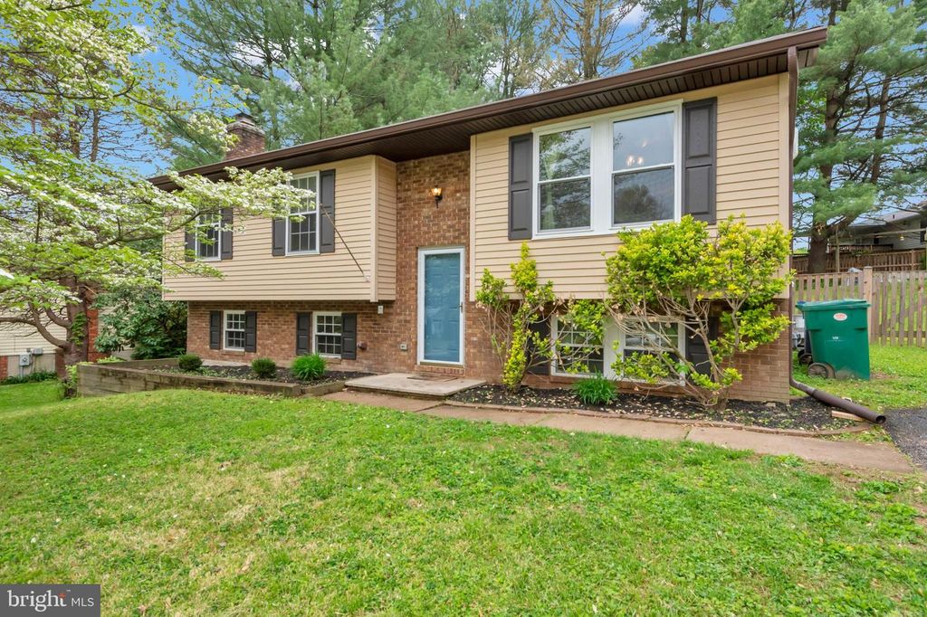 7128 MACBETH WAY, Sykesville, MD 21784