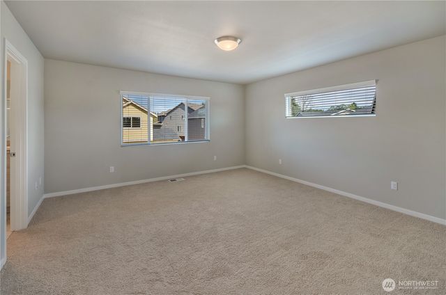 18214 37th Avenue E, Tacoma, WA 98446