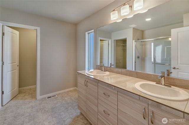 18214 37th Avenue E, Tacoma, WA 98446