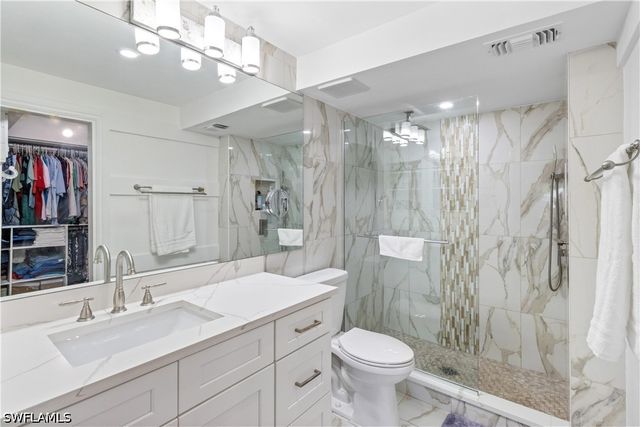 4140 Looking Glass LN 7, Naples, FL 34112