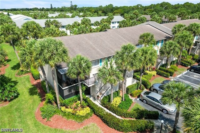 4140 Looking Glass LN 7, Naples, FL 34112