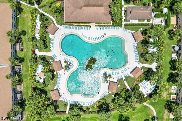 4140 Looking Glass LN 7, Naples, FL 34112
