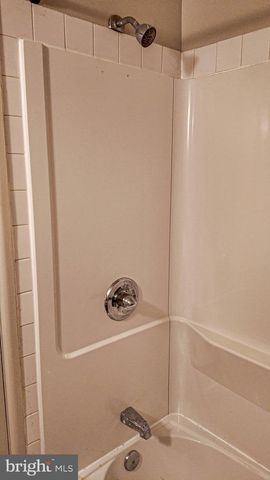 3978 CARTERET DR, Philadelphia, PA 19114