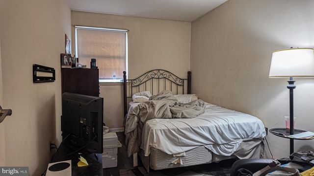 3978 CARTERET DR, Philadelphia, PA 19114