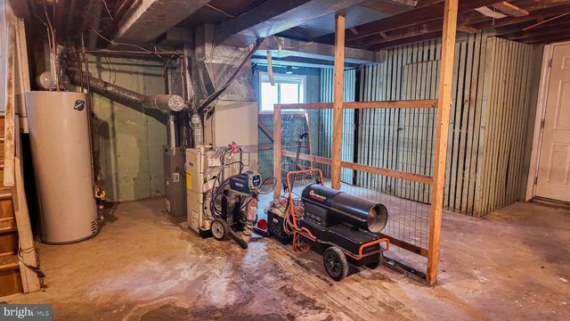 3978 CARTERET DR, Philadelphia, PA 19114