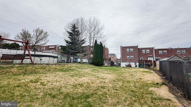 3978 CARTERET DR, Philadelphia, PA 19114