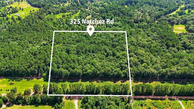 325 Natchez Road, Livingston, TX 77351