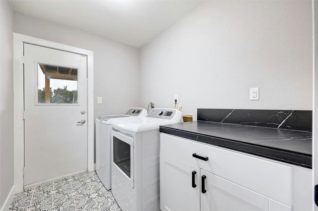 18908 Kelly DR, Point Venture, TX 78645