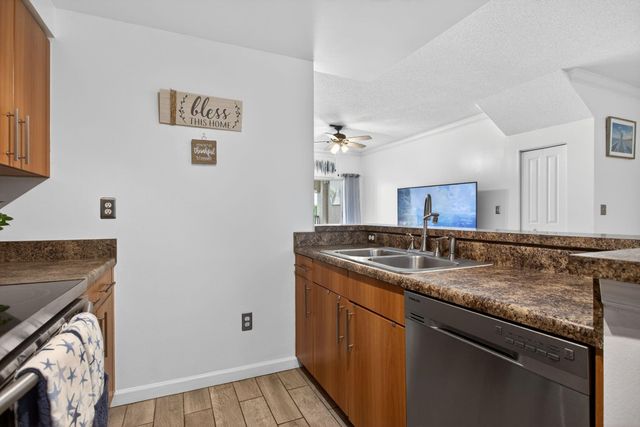 5980 W Sample Road 204, Coral Springs, FL 33067