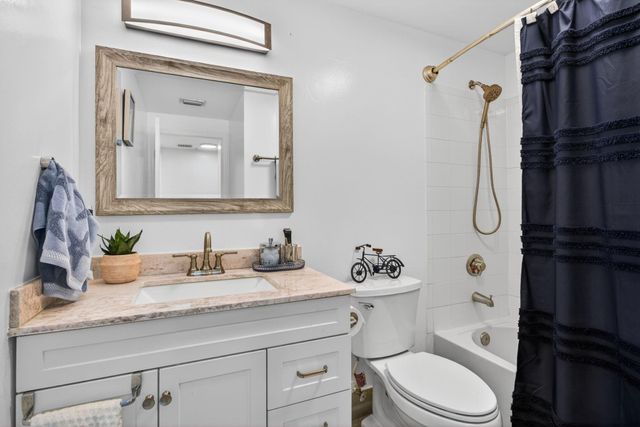 5980 W Sample Road 204, Coral Springs, FL 33067