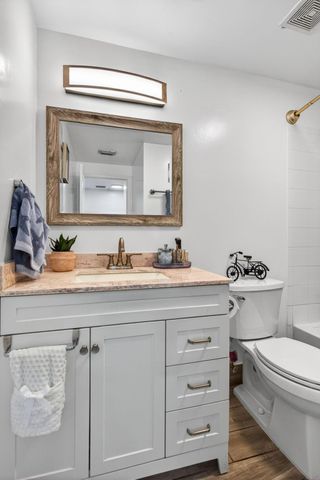 5980 W Sample Road 204, Coral Springs, FL 33067