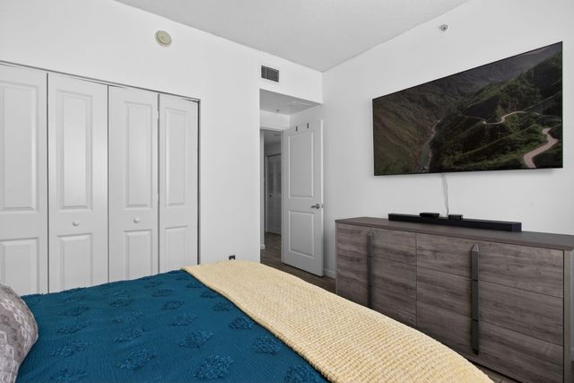 5980 W Sample Road 204, Coral Springs, FL 33067