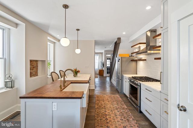 433 ROXBOROUGH, Philadelphia, PA 19128