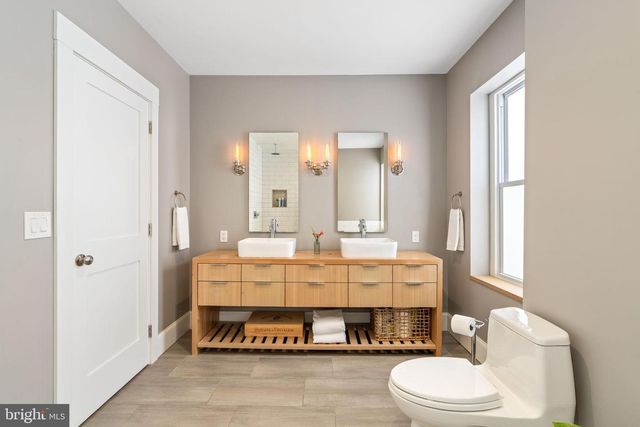 433 ROXBOROUGH, Philadelphia, PA 19128