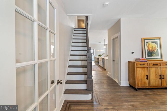 433 ROXBOROUGH, Philadelphia, PA 19128