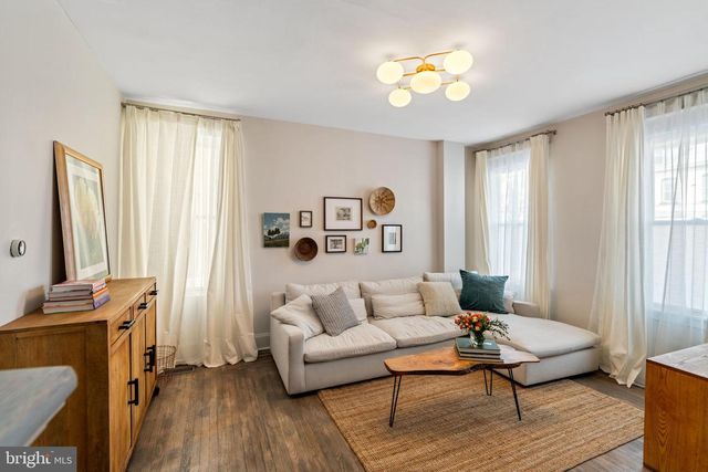 433 ROXBOROUGH, Philadelphia, PA 19128