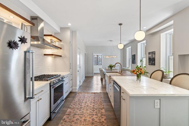 433 ROXBOROUGH, Philadelphia, PA 19128