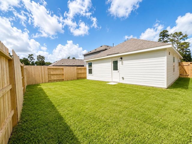 20074 White Dove, Crosby, TX 77532