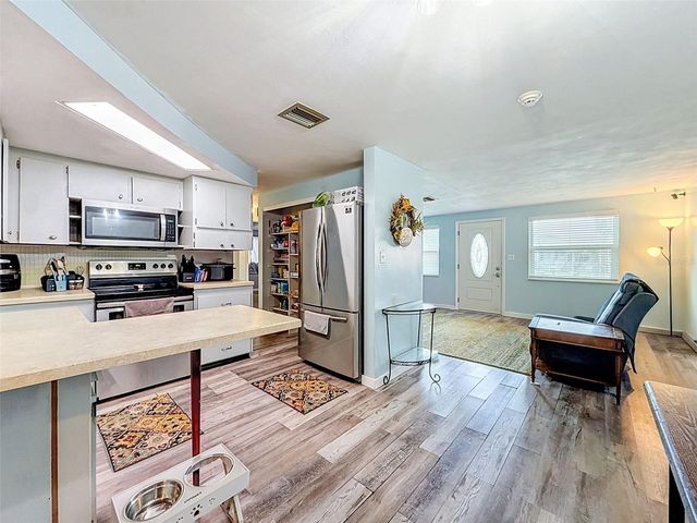 3049 KILBURN ROAD, Holiday, FL 34691