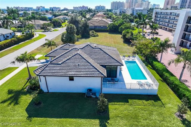 740 Seagrape DR, Marco Island, FL 34145