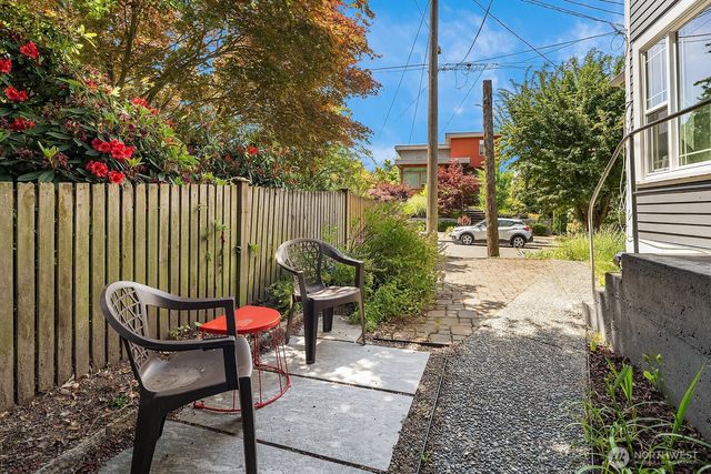 5444 Kirkwood Place N, Seattle, WA 98103