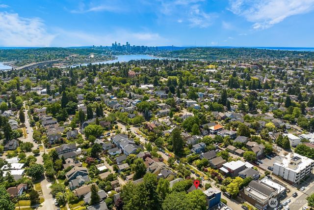 5444 Kirkwood Place N, Seattle, WA 98103