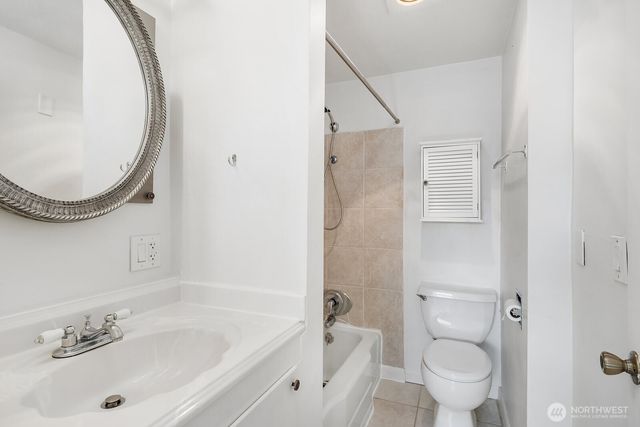 5444 Kirkwood Place N, Seattle, WA 98103