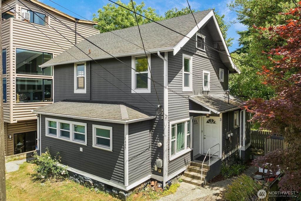 5444 Kirkwood Place N, Seattle, WA 98103