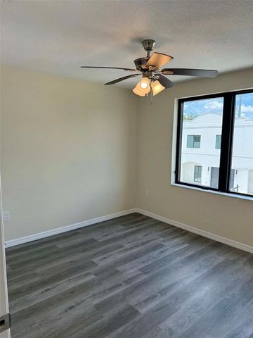 4346 CAMBIO GARDENS COURT, Tampa, FL 33610