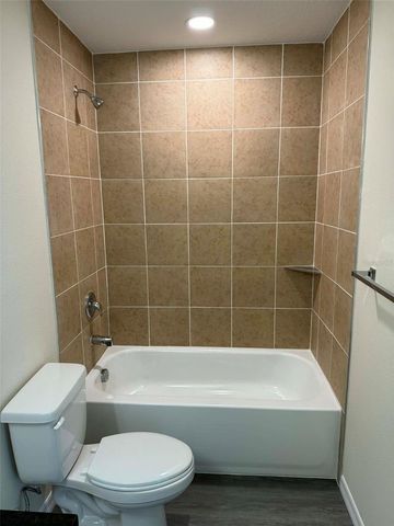 4346 CAMBIO GARDENS COURT, Tampa, FL 33610